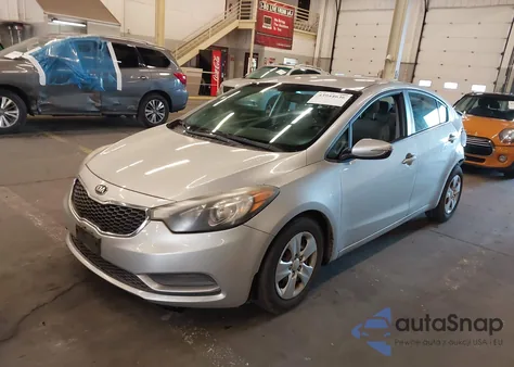2015 Kia Forte Lx из США, поврежденный, VIN KNAFX4A63F5313472